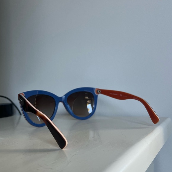 Dolce & Gabbana Sunglasses - Picture 6 of 8